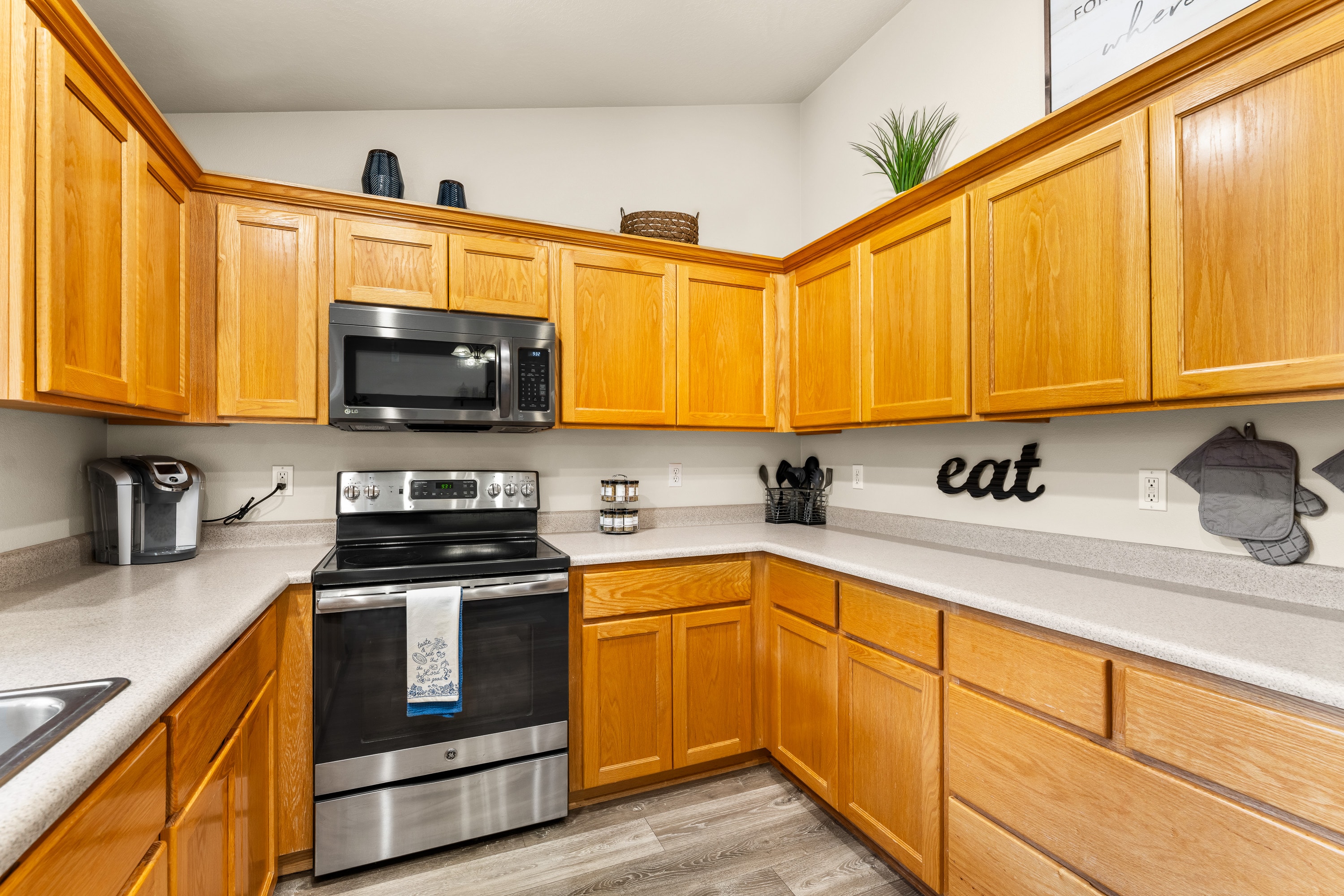 Kitchen and dining area